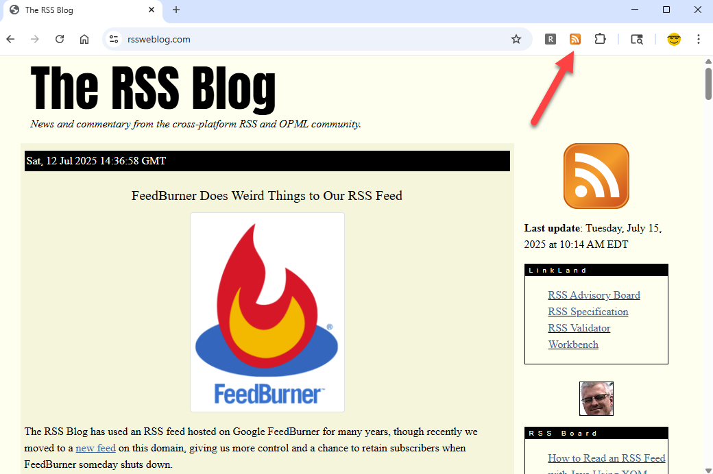 Screenshot of the homepage of The RSS Blog with a red arrow added to point to the RSS icon in the Google Chrome extension toolbar. The icon is orange to indicate that the website has an RSS feed, which was indicated through RSS Autodiscovery. The page is the homepage of the site and contains the text The RSS Blog: News and commentary from the cross-platform RSS and OPML community.